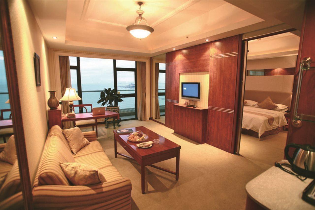 Huiquan Dynasty Hotel Циндао Экстерьер фото